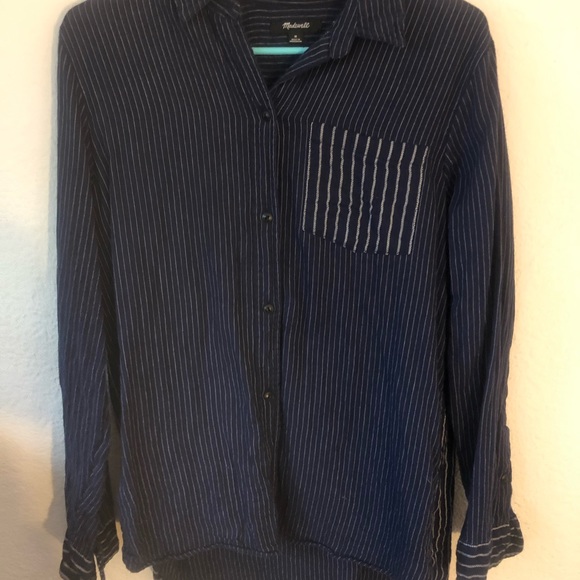 Madewell Tops - Madewell navy cotton stripe button down, M